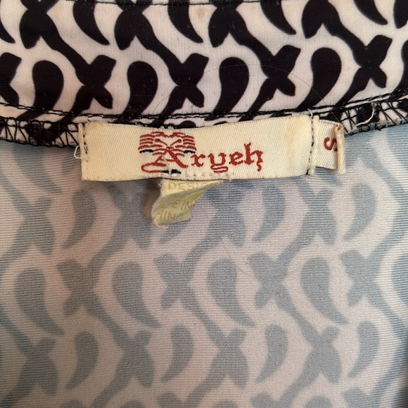 Axueh dress. Size Small - Picture 3 of 6